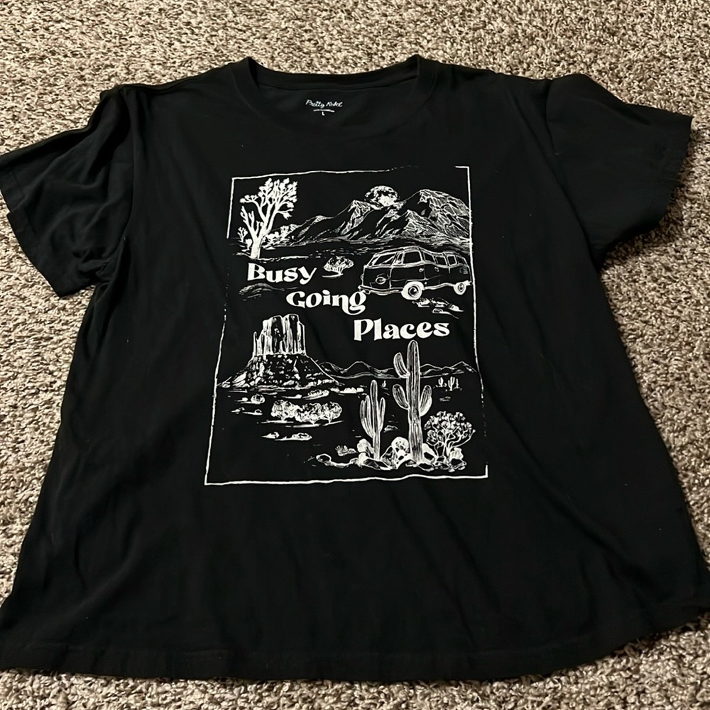 Brand-Pretty Rebel size Large black graphic t shirt